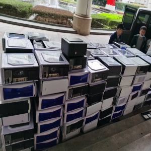 深圳回收電腦上班族閑置處理，英耀高效便捷，節(jié)省時(shí)間